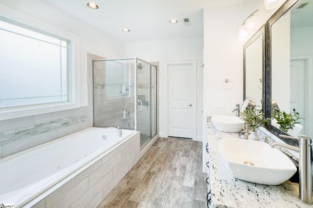 740 N Alamosa Drive, Boiling Springs, SC 29316