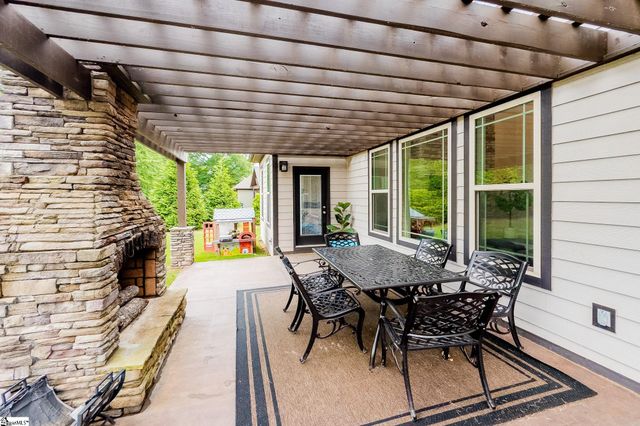 740 N Alamosa Drive, Boiling Springs, SC 29316