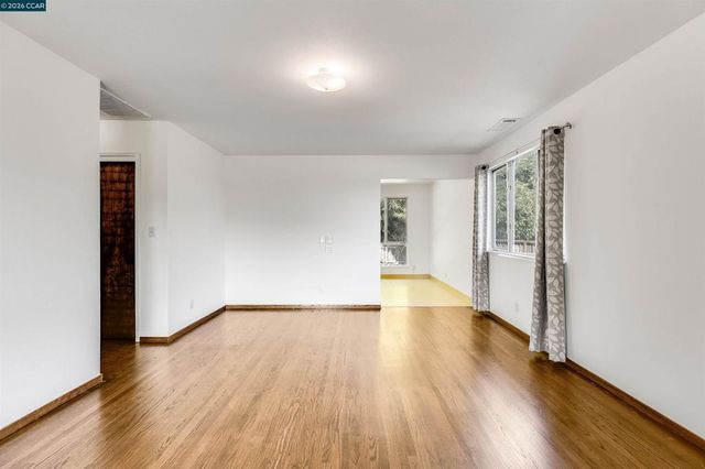 2187 Pyramid Dr, Richmond, CA 94803