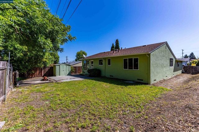 2187 Pyramid Dr, Richmond, CA 94803