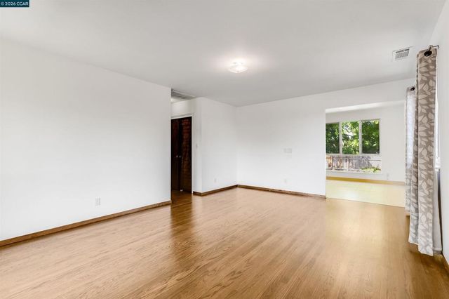 2187 Pyramid Dr, Richmond, CA 94803