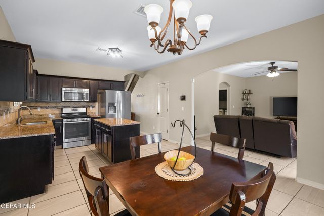 3104 JAVA CHIP Place, El Paso, TX 79938