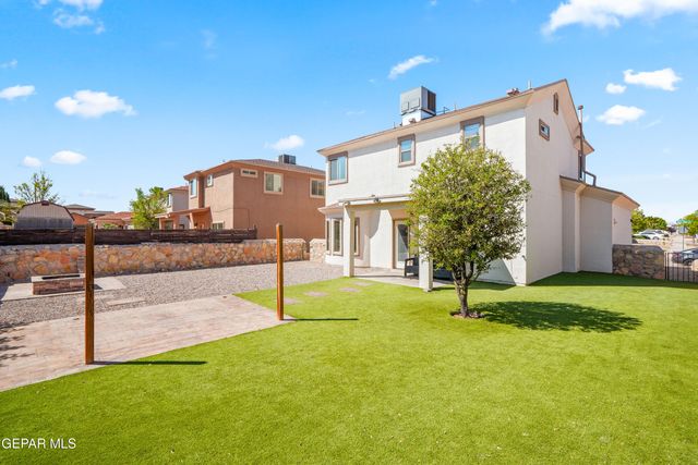 3104 JAVA CHIP Place, El Paso, TX 79938