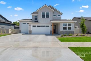 348 S Quincannon Ln, Star, ID 83669