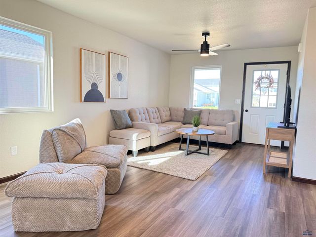 4234 LODI LN, Rapid City, SD 57703