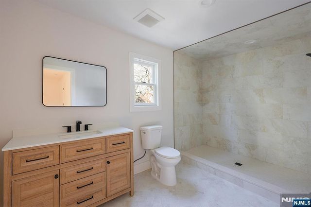 287 Orange Road, Montclair, NJ 07042