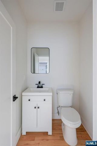 287 Orange Road, Montclair, NJ 07042