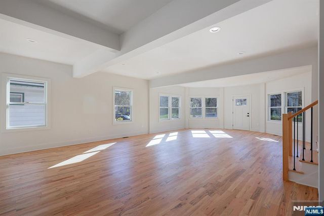 287 Orange Road, Montclair, NJ 07042