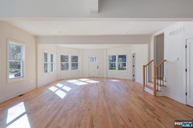 287 Orange Road, Montclair, NJ 07042