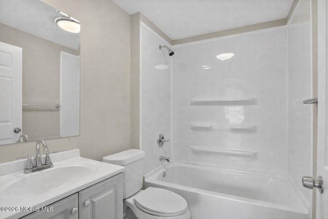 823 N Byrne Road, Toledo, OH 43607