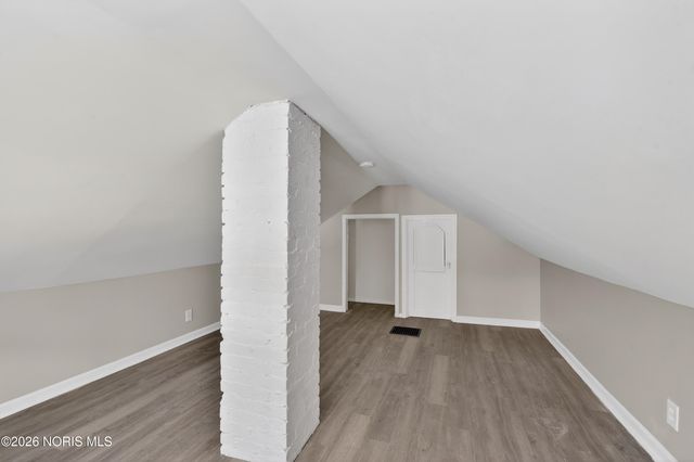 823 N Byrne Road, Toledo, OH 43607