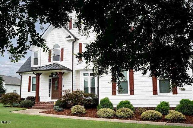 3908 Autumn Creek Drive, Fuquay Varina, NC 27526