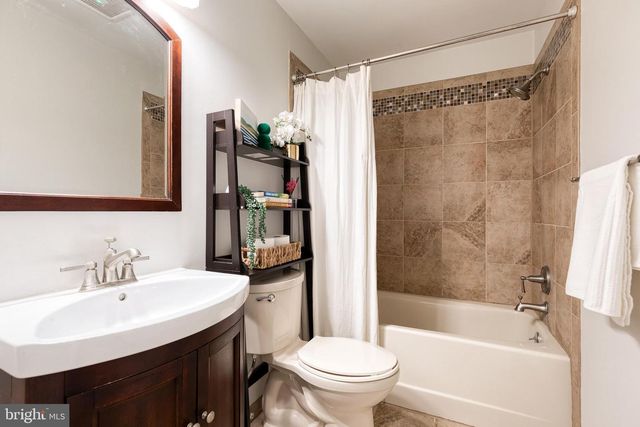 232 CARDAMON DR, Edgewater, MD 21037