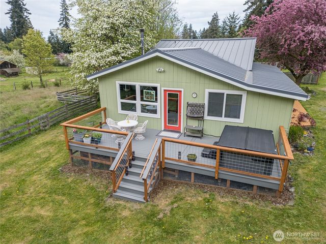430 Black Diamond Road, Port Angeles, WA 98363