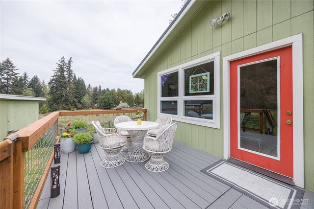 430 Black Diamond Road, Port Angeles, WA 98363