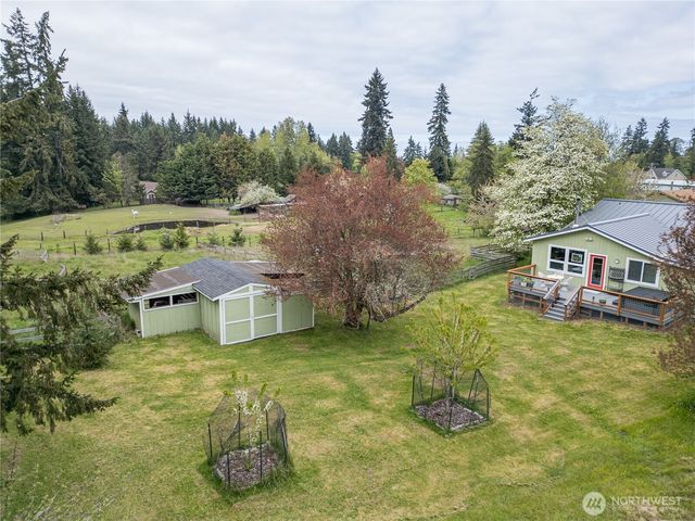430 Black Diamond Road, Port Angeles, WA 98363