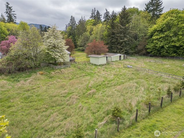 430 Black Diamond Road, Port Angeles, WA 98363