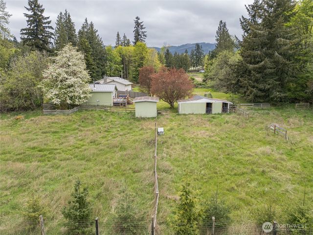 430 Black Diamond Road, Port Angeles, WA 98363