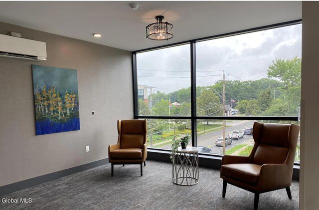 116 West Avenue 305, Saratoga Springs, NY 12866