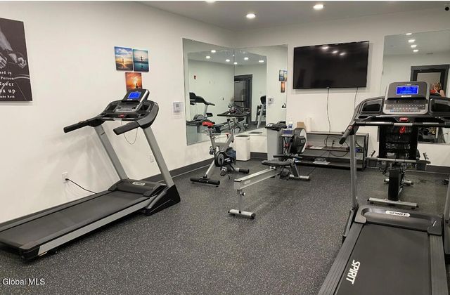 116 West Avenue 305, Saratoga Springs, NY 12866