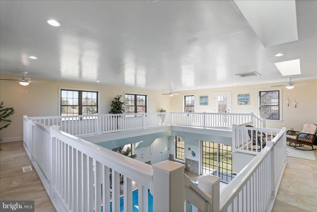 1464 HIGHFIELD COURT, Chambersburg, PA 17202