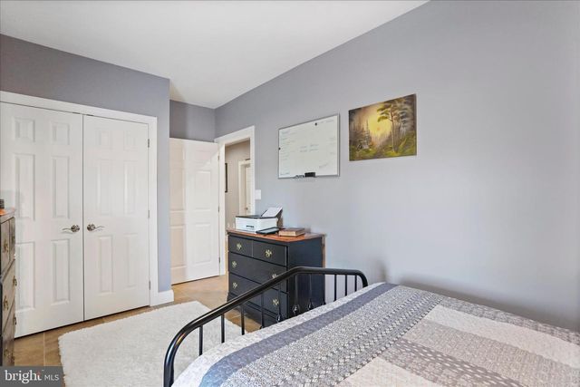 1464 HIGHFIELD COURT, Chambersburg, PA 17202