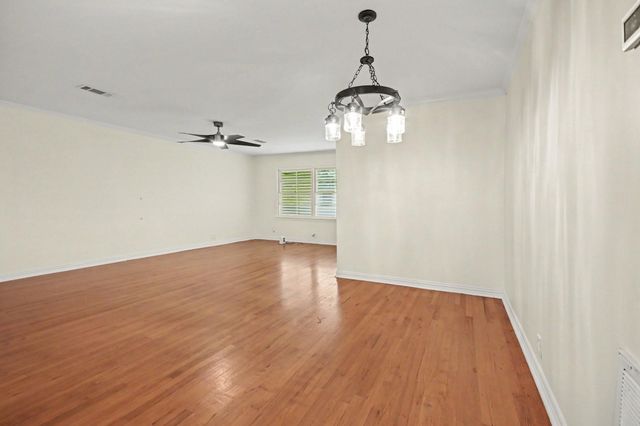 5013 Live Oak Drive, Texas City, TX 77591