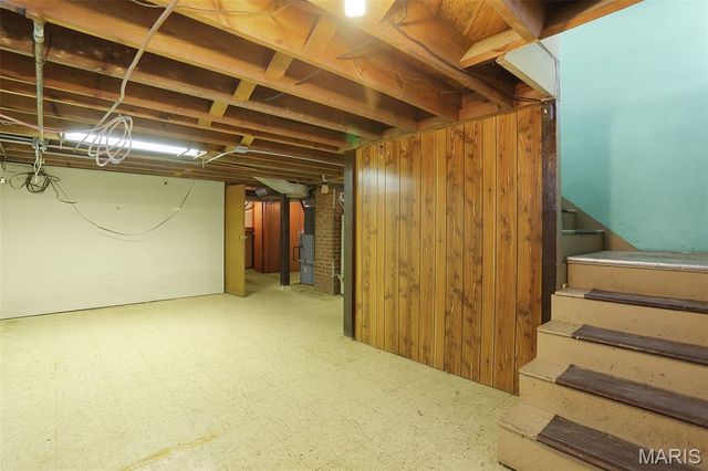 300 N Belt E, Swansea, IL 62226