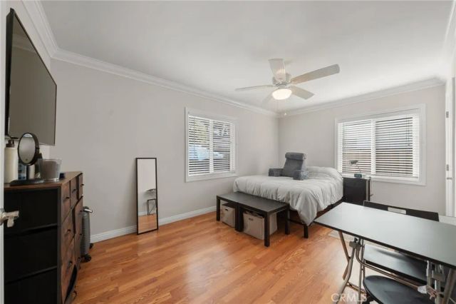 2580 Westminster Avenue, Costa Mesa, CA 92627