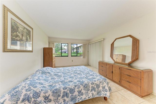 5200 LAKE VILLAGE DRIVE 79, Sarasota, FL 34235