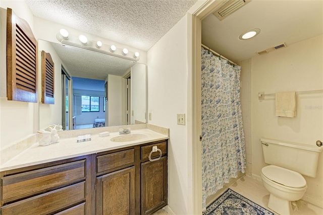 5200 LAKE VILLAGE DRIVE 79, Sarasota, FL 34235