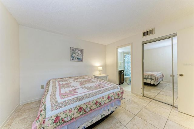 5200 LAKE VILLAGE DRIVE 79, Sarasota, FL 34235
