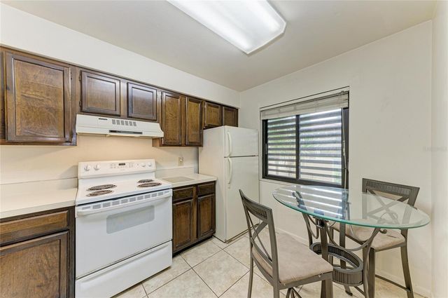 5200 LAKE VILLAGE DRIVE 79, Sarasota, FL 34235