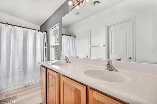 6414 Za Zu Pitts Avenue 101, Las Vegas, NV 89122