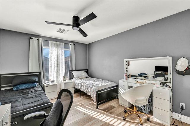 6414 Za Zu Pitts Avenue 101, Las Vegas, NV 89122