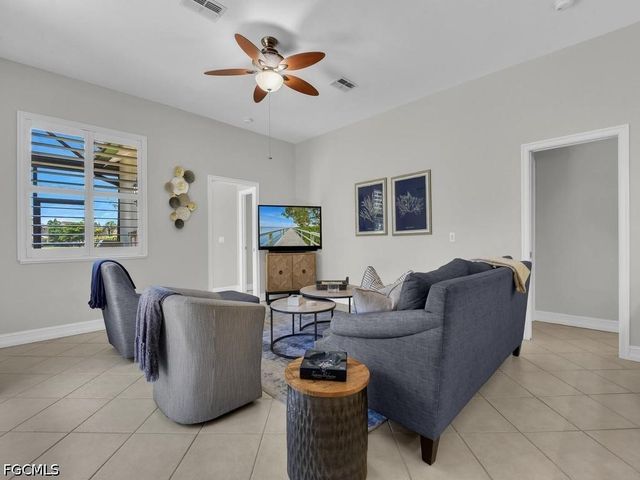 12090 Hidden Links DR, Fort Myers, FL 33913