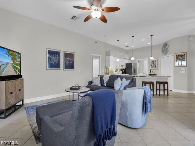 12090 Hidden Links DR, Fort Myers, FL 33913