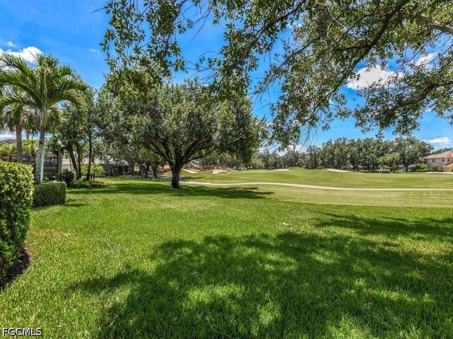 12090 Hidden Links DR, Fort Myers, FL 33913