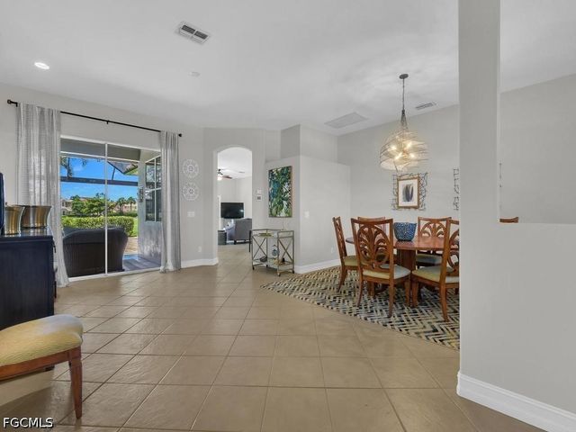 12090 Hidden Links DR, Fort Myers, FL 33913
