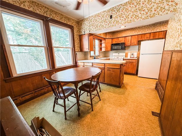 68 Steel Street, Auburn, NY 13021