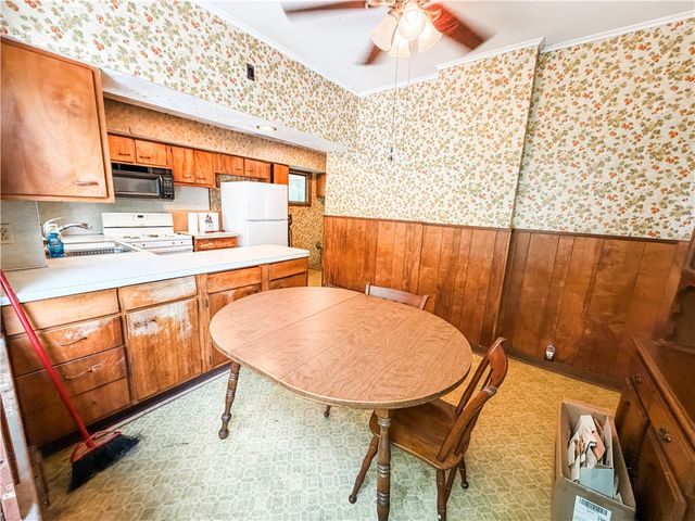 68 Steel Street, Auburn, NY 13021