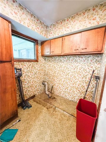 68 Steel Street, Auburn, NY 13021