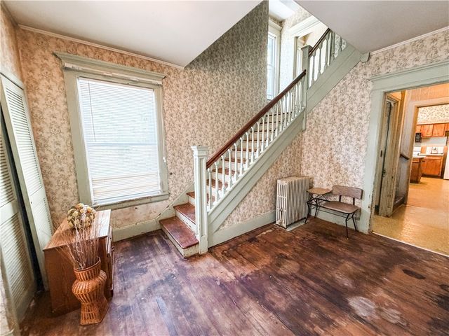 68 Steel Street, Auburn, NY 13021