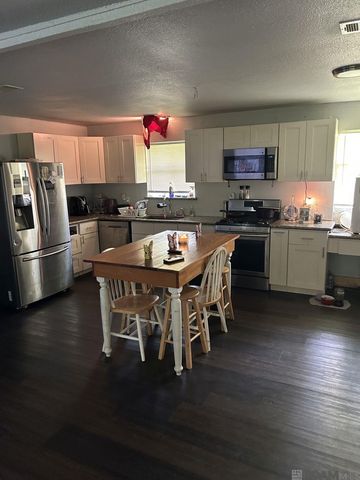 13309 Oreal Bourgeois Rd, Gonzales, LA 70737