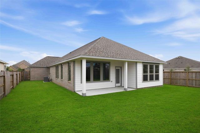 2713 Mackinac Bay Drive, La Marque, TX 77568