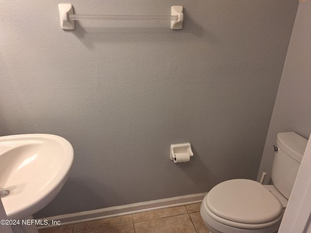 11172 CASTLEMAIN Circle W, Jacksonville, FL 32256