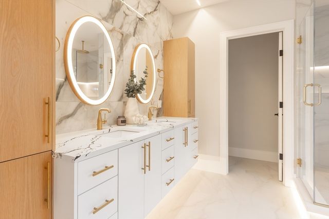 25 High Street 25, Newton, MA 02461