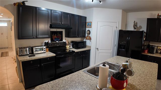 35045 SWEET LEAF LANE, Leesburg, FL 34788