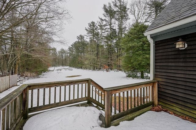 119 White Oak Run, Dartmouth, MA 02747