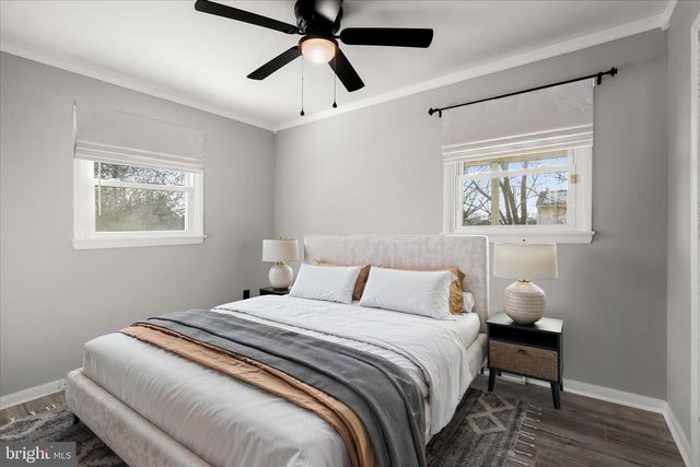 517 WINTERS LN, Baltimore, MD 21228